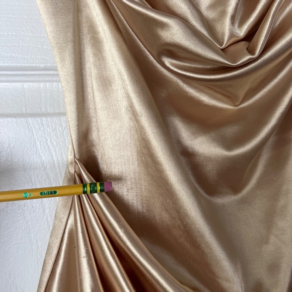 Lucy in Sky Gold Bodycon Dress size small - Picture 4 of 7